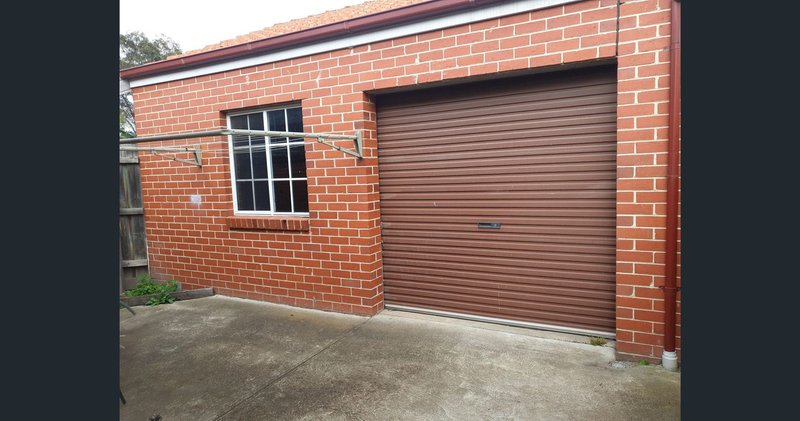 Photo - 1/39 Byfield Street, Reservoir VIC 3073 - Image 6
