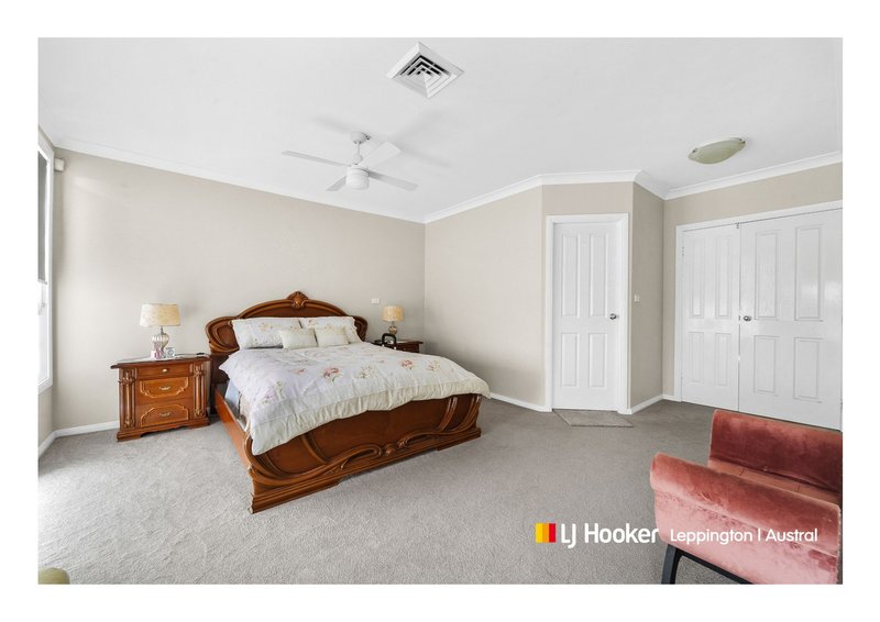 Photo - 139 Carmichael Drive, West Hoxton NSW 2171 - Image 11