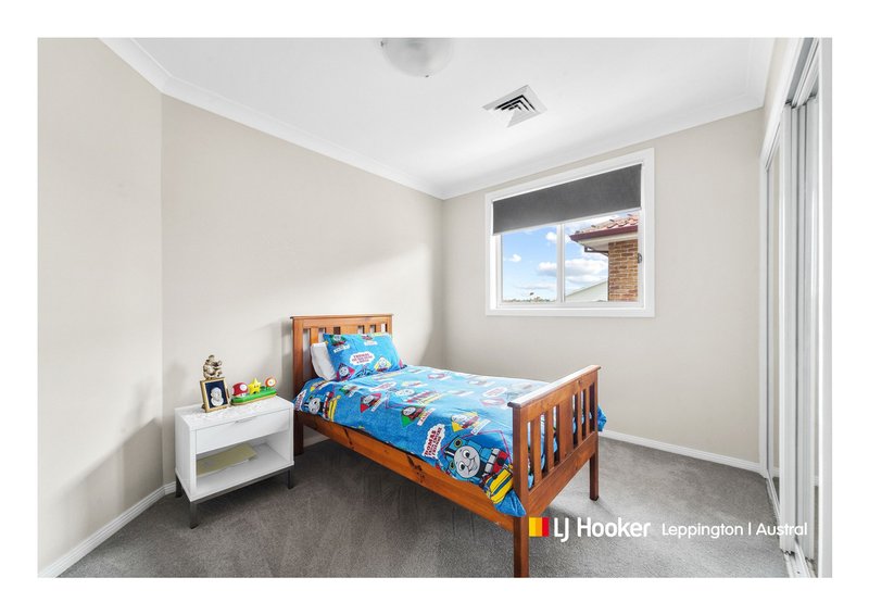 Photo - 139 Carmichael Drive, West Hoxton NSW 2171 - Image 12