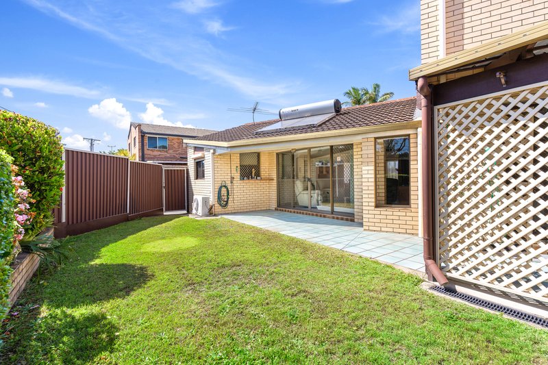 Photo - 1/39 Chatswood Road, Daisy Hill QLD 4127 - Image 2