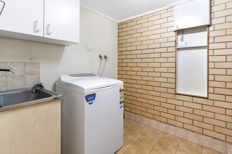 Photo - 1/39 Chatswood Road, Daisy Hill QLD 4127 - Image 13