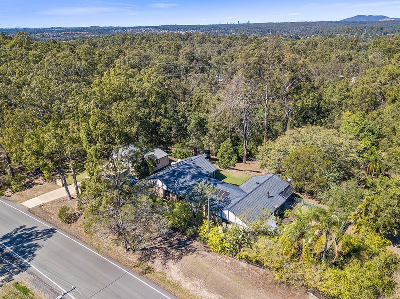 Photo - 139 Church Road, Eatons Hill QLD 4037 - Image 17