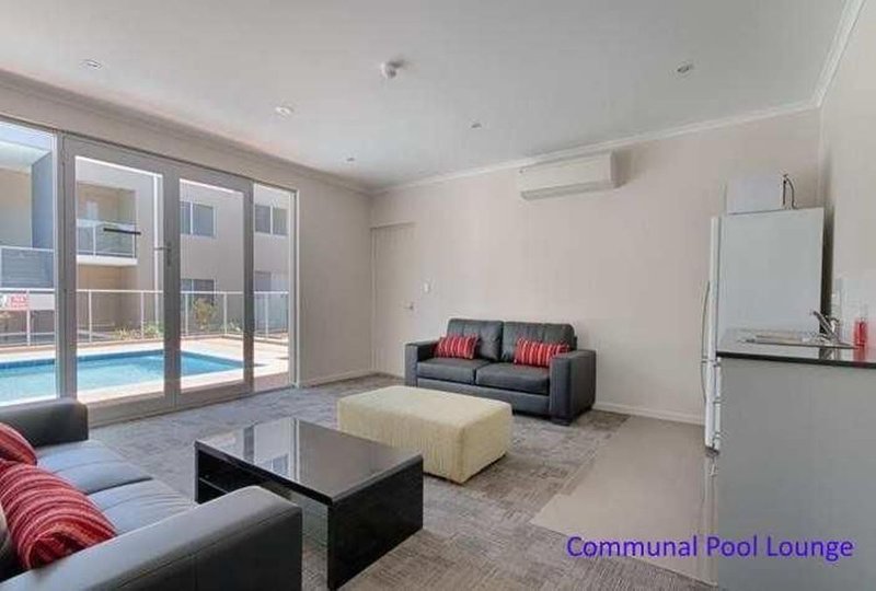 Photo - 13/9 Citadel Way, Currambine WA 6028 - Image 7