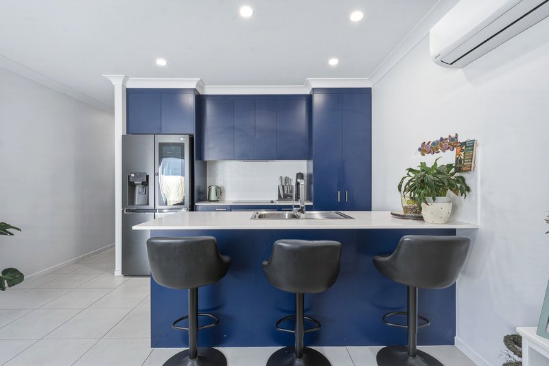 Photo - 13/9 Diamond Avenue, Kallangur QLD 4503 - Image 2