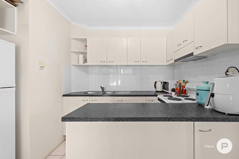 Photo - 13/9 Durham Street, St Lucia QLD 4067 - Image 3