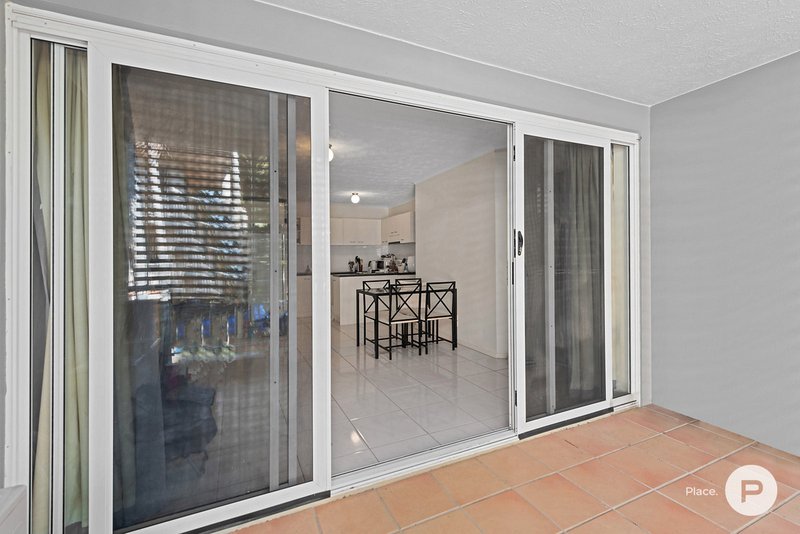 Photo - 13/9 Durham Street, St Lucia QLD 4067 - Image 4