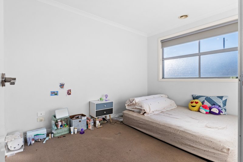Photo - 1/39 Glendenning Street, St Albans VIC 3021 - Image 7
