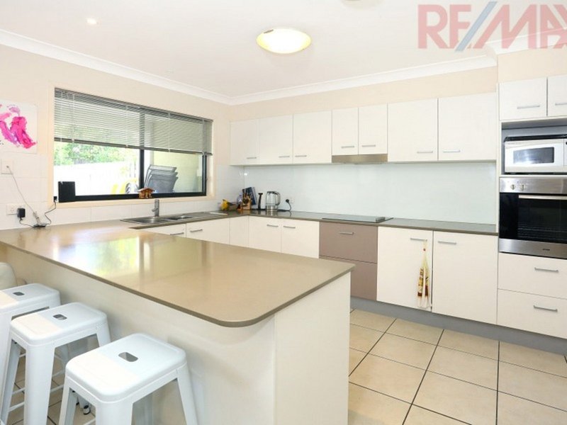 Photo - 139 Gooding Dr , Merrimac QLD 4226 - Image 3