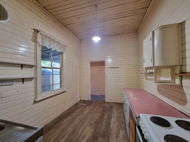 Photo - 139 Hanley Street, Gundagai NSW 2722 - Image 2