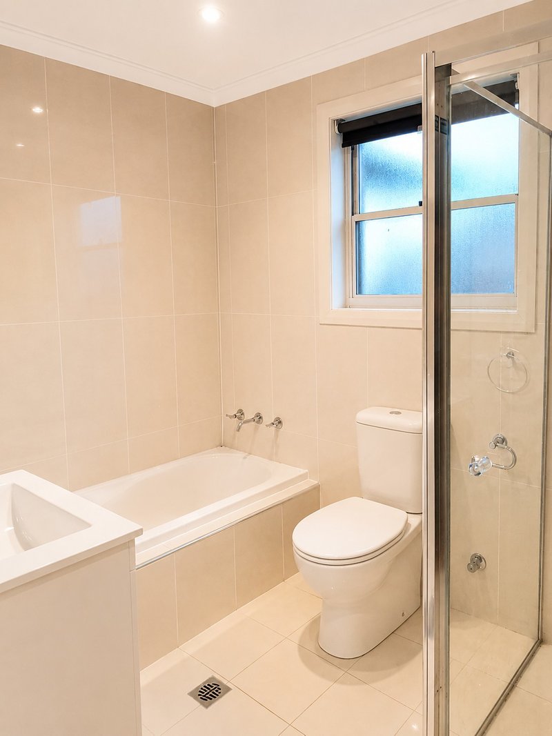 Photo - 1/39 Heaslip Street, Coniston NSW 2500 - Image 8