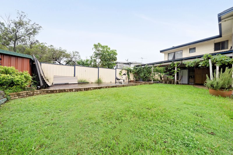 Photo - 139 Juers Street, Kingston QLD 4114 - Image 16