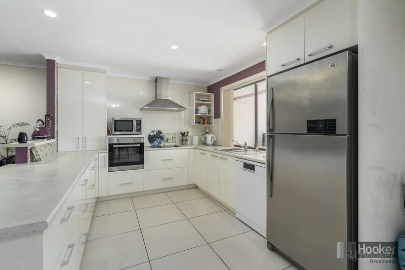 Photo - 1/39 Kangaroo Avenue, Coombabah QLD 4216 - Image 2