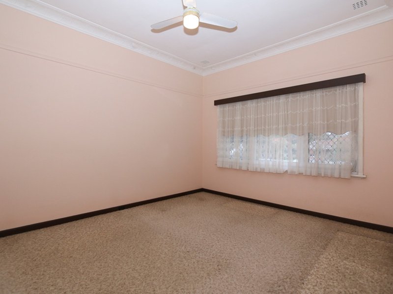 Photo - 139 Keightley Road, Shenton Park WA 6008 - Image 3