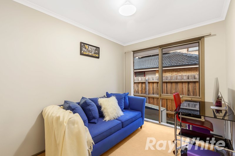 Photo - 1/39 Lewis Road, Wantirna South VIC 3152 - Image 7