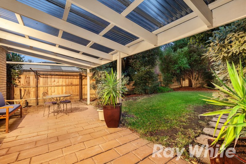 Photo - 1/39 Lewis Road, Wantirna South VIC 3152 - Image 9