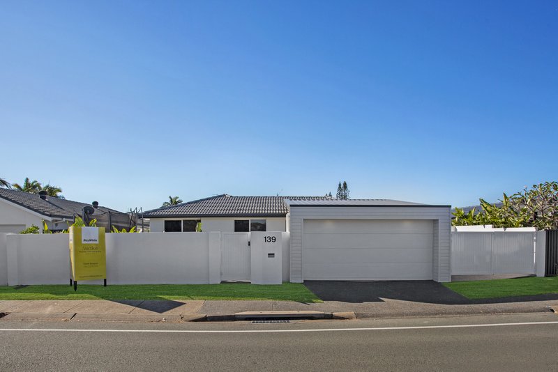 Photo - 139 Markeri Street, Mermaid Waters QLD 4218 - Image 19