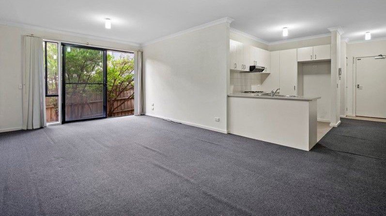 Photo - 13/9 Petrea Place, Harkness VIC 3337 - Image 2