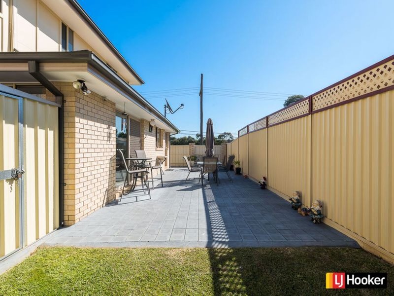 Photo - 139 Pine Road, Casula NSW 2170 - Image 10