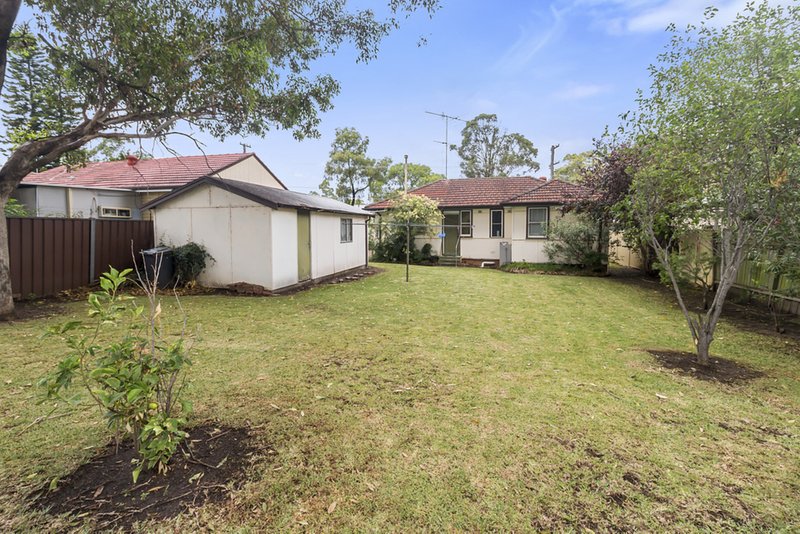 Photo - 139 Sadleir Avenue, Heckenberg NSW 2168 - Image 8