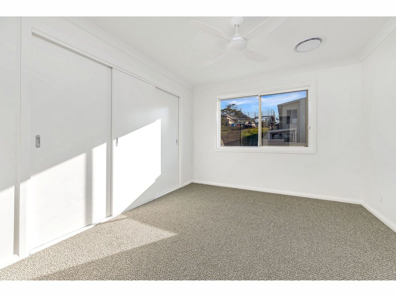Photo - 1/39 Silk Crescent, Diamond Beach NSW 2430 - Image 8