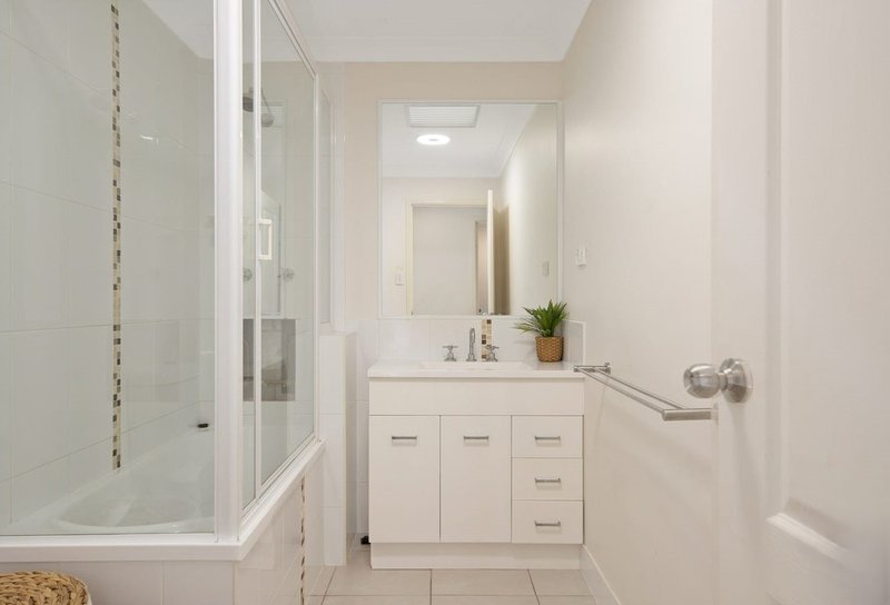 Photo - 1/39 Tabone Street, Yeppoon QLD 4703 - Image 11