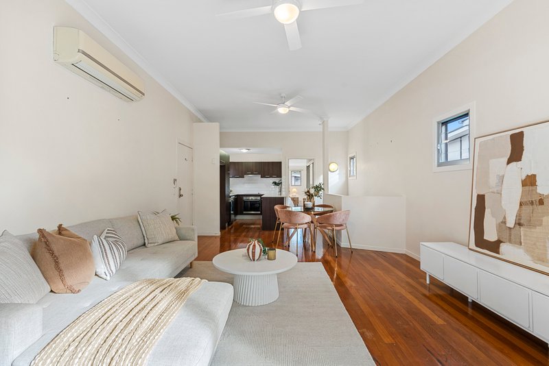 Photo - 1/39 Waldheim Street, Annerley QLD 4103 - Image 5