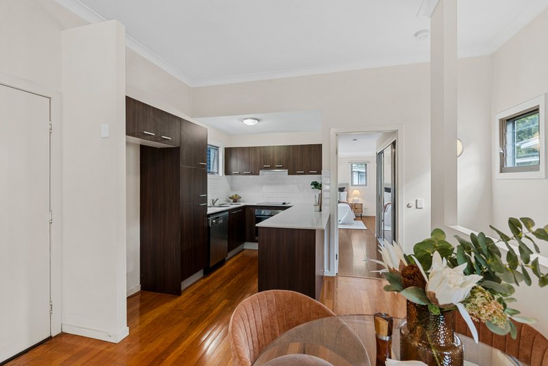 Photo - 1/39 Waldheim Street, Annerley QLD 4103 - Image 7