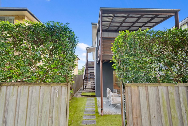 Photo - 1/39 Waldheim Street, Annerley QLD 4103 - Image 18