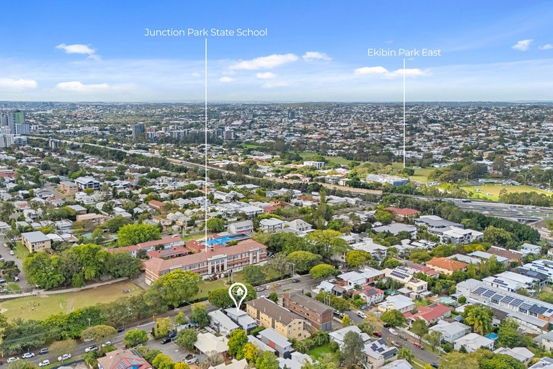 Photo - 1/39 Waldheim Street, Annerley QLD 4103 - Image 23