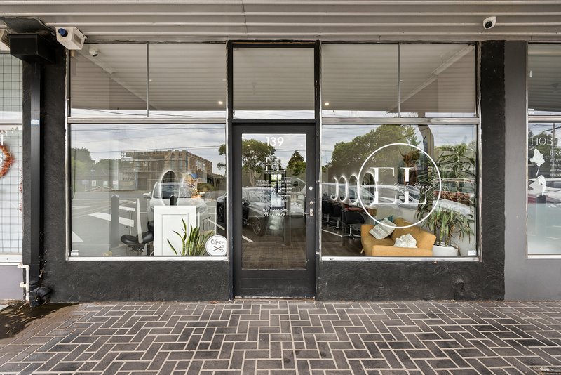 Photo - 139 Wantirna Road, Ringwood VIC 3134 - Image 2