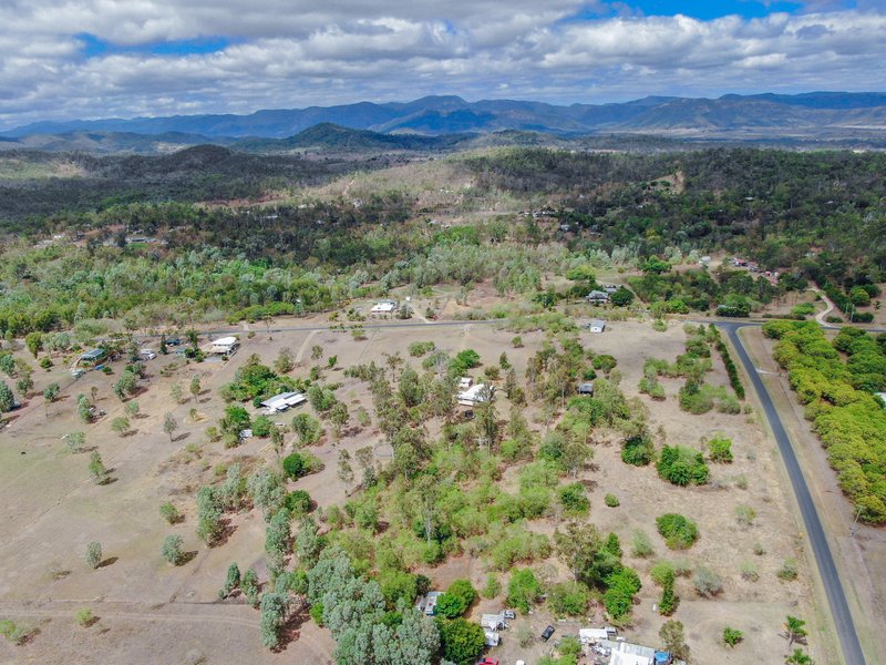 Photo - 139 Whitsunday Drive, Bloomsbury QLD 4799 - Image 15