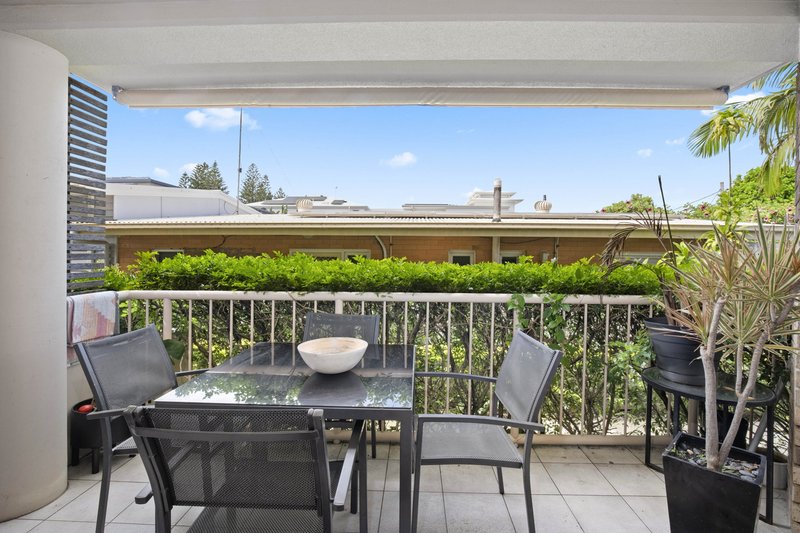 Photo - 1/39 William Street, Mermaid Beach QLD 4218 - Image 5