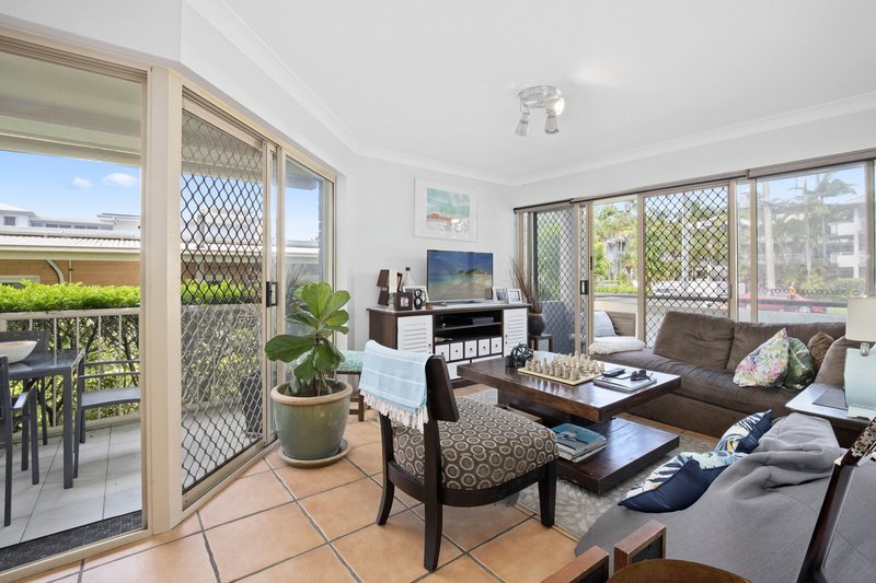 Photo - 1/39 William Street, Mermaid Beach QLD 4218 - Image 12