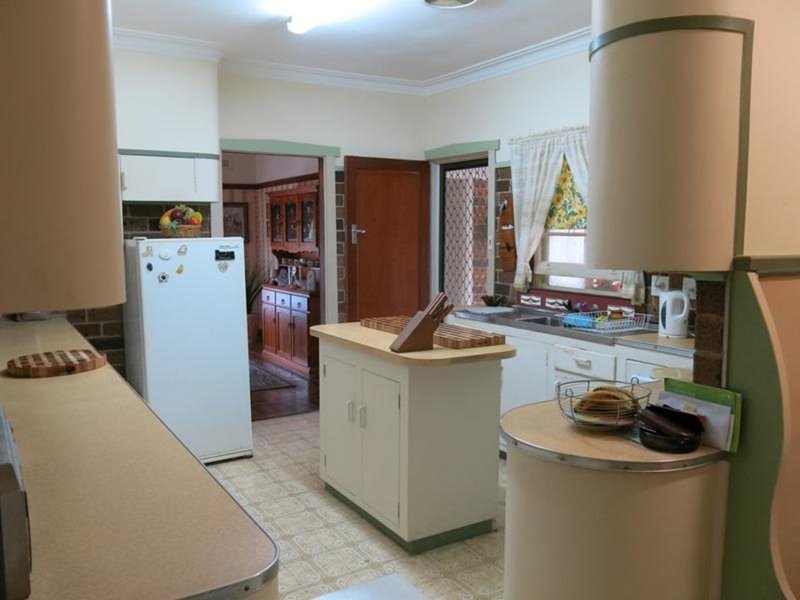 Photo - 139 Wynter Street, Taree NSW 2430 - Image 7