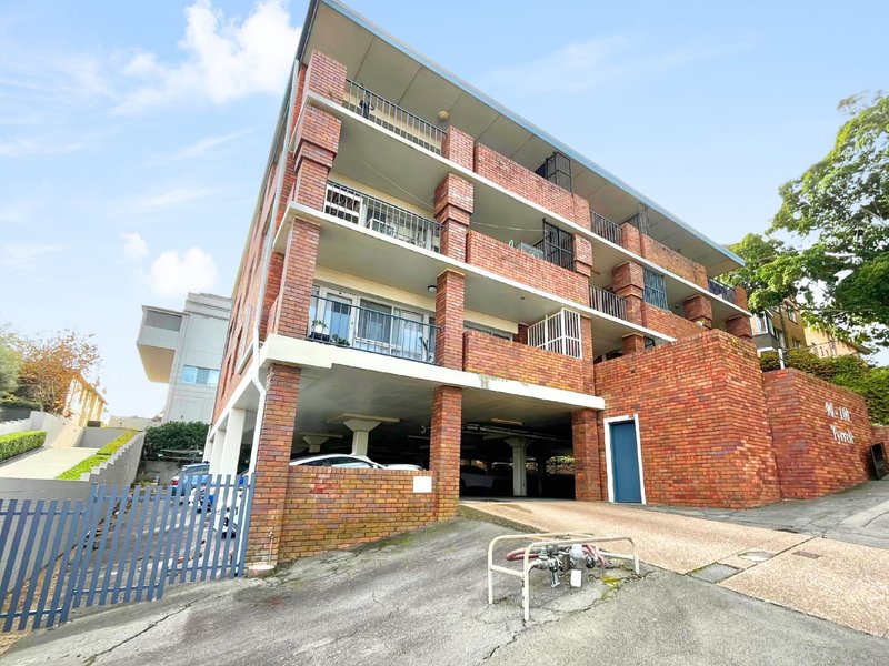 Photo - 13/90-100 Tyrrell Street, The Hill NSW 2300 - Image 1