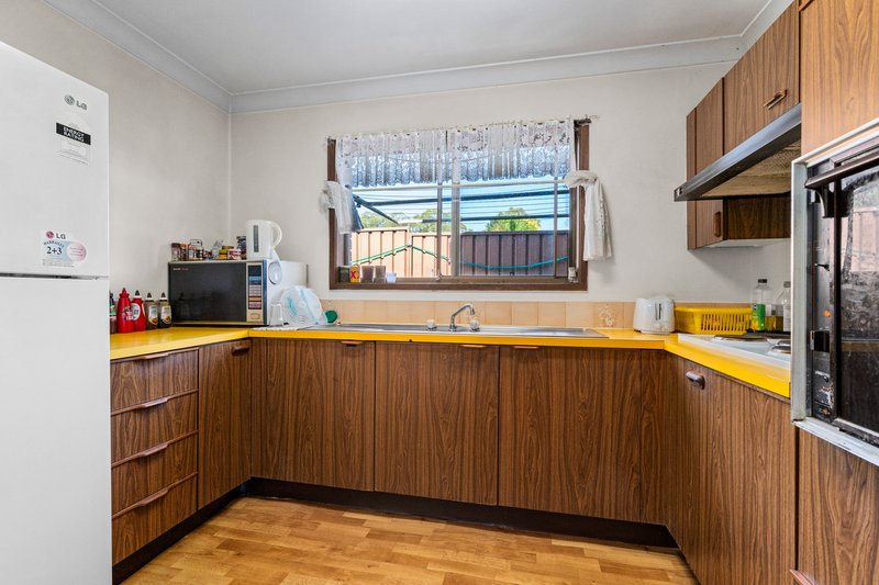 Photo - 13/90 Chester Road, Ingleburn NSW 2565 - Image 3