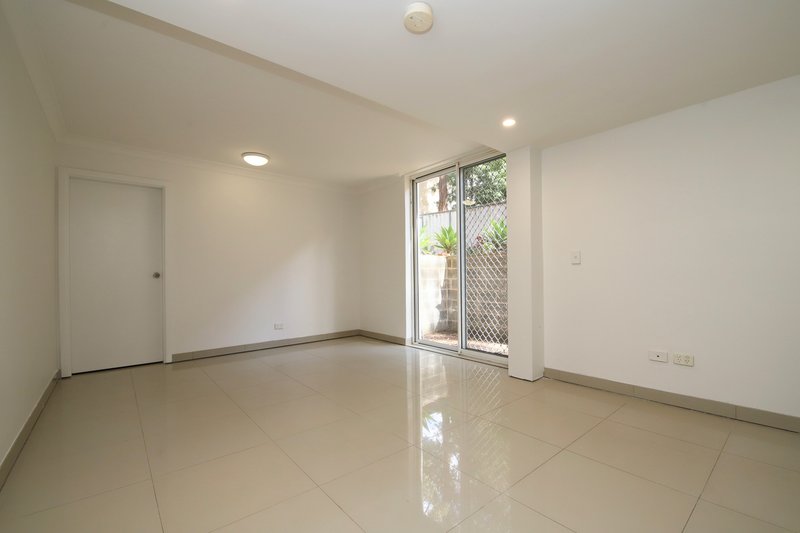 Photo - 13/90 Meredith Street, Bankstown NSW 2200 - Image 1