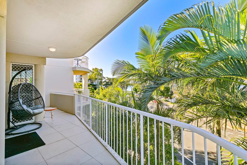 Photo - 13/91-97 Duporth Avenue, Maroochydore QLD 4558 - Image 9