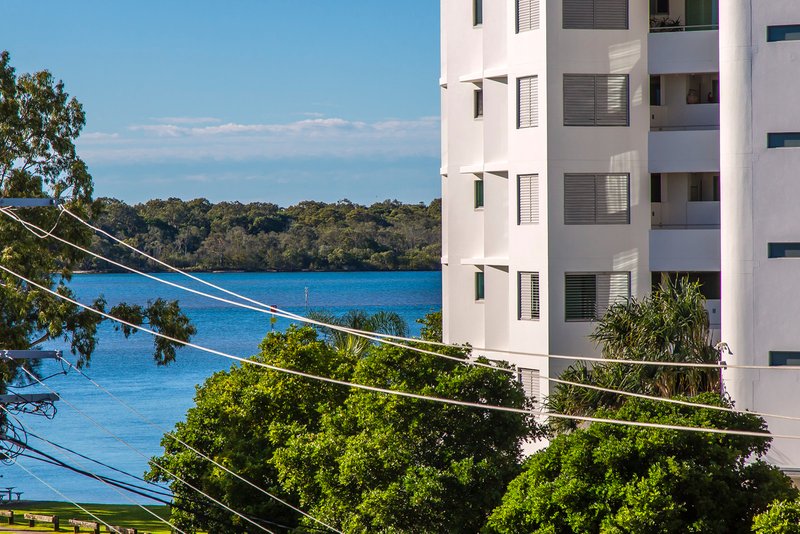 Photo - 13/91-97 Duporth Avenue, Maroochydore QLD 4558 - Image 17