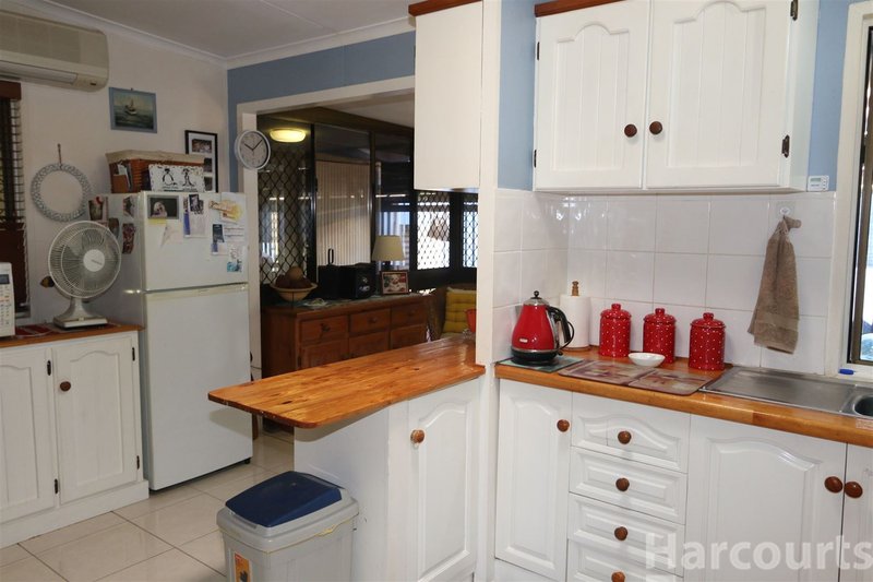 Photo - 1391 Bribie Island Road, Ningi QLD 4511 - Image 8