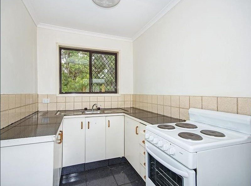 Photo - 13/92 Boundary Street, Beenleigh QLD 4207 - Image 2