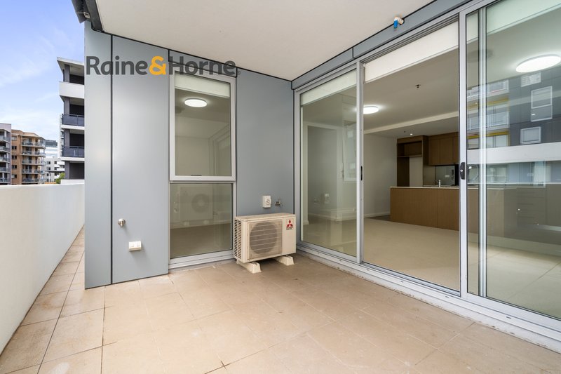 Photo - 139/2 Browne Parade, Warwick Farm NSW 2170 - Image 4