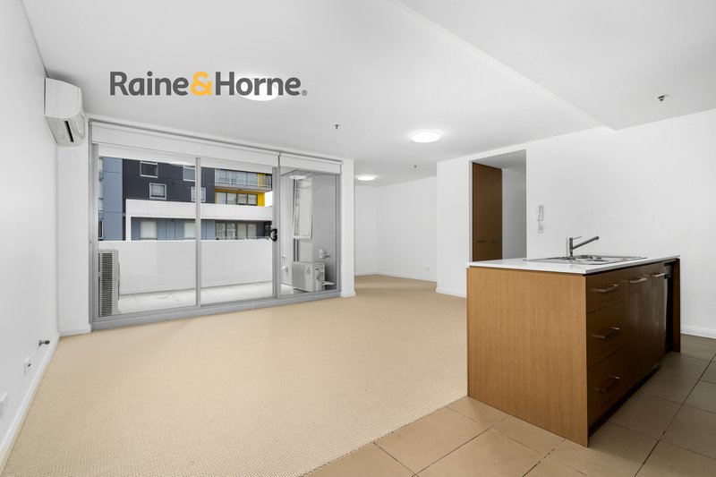 Photo - 139/2 Browne Parade, Warwick Farm NSW 2170 - Image 8