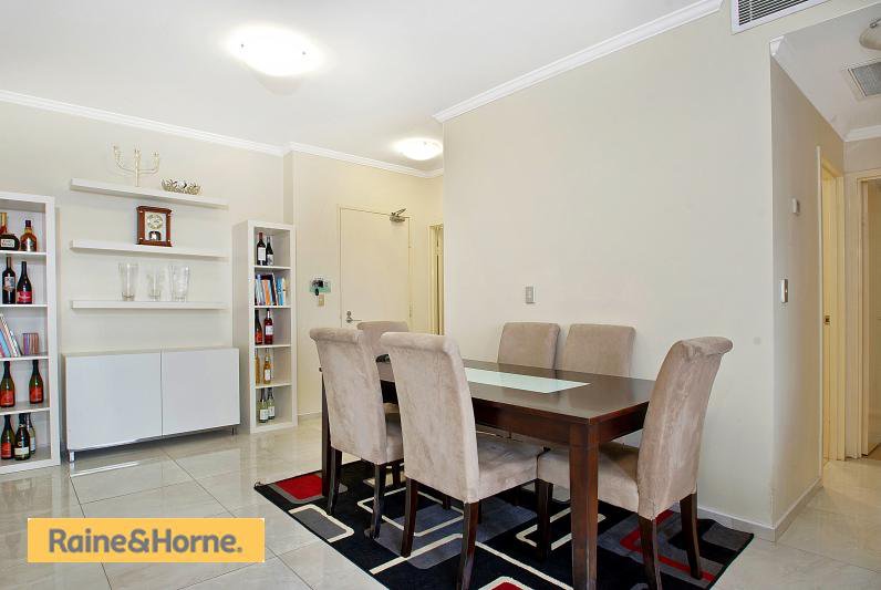 Photo - 139/2 Dolphin Close, Chiswick NSW 2046 - Image 7