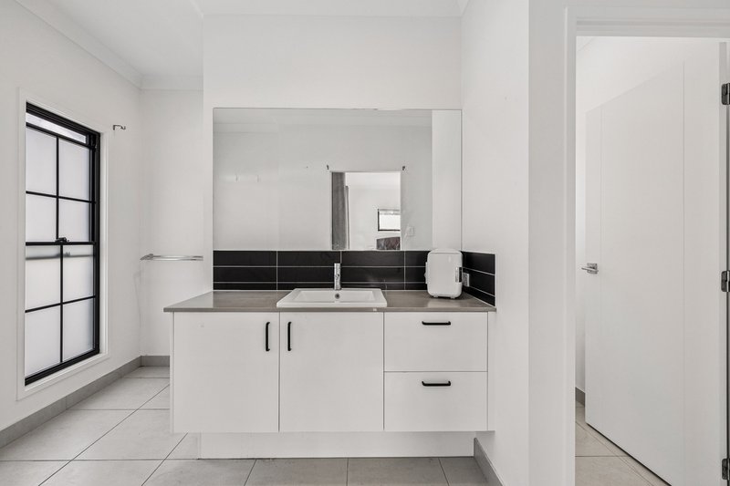 Photo - 13/93 Dalmeny Street, Algester QLD 4115 - Image 8