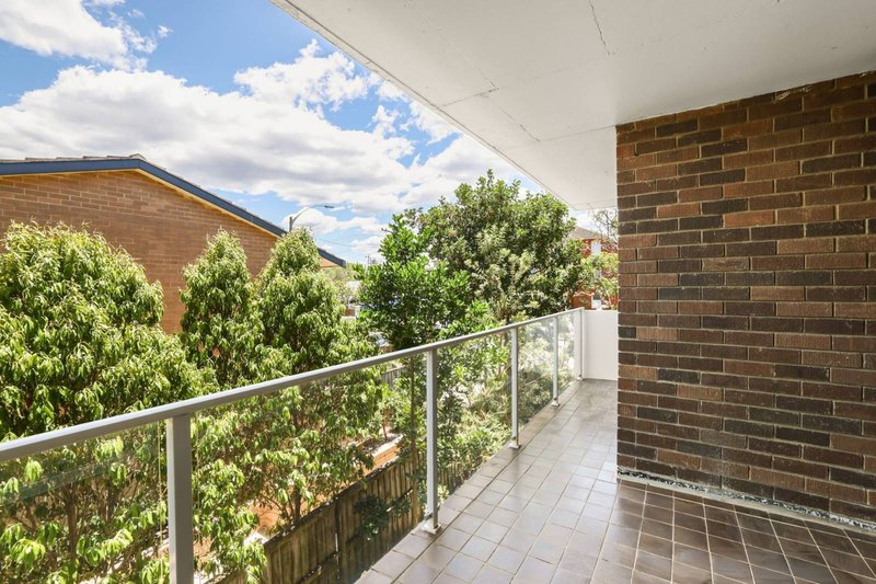 Photo - 13/94 Lawrence Street, Freshwater NSW 2096 - Image 2