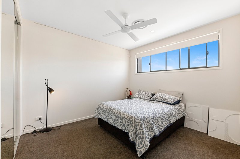 Photo - 1/398 Hawthorne Road, Bulimba QLD 4171 - Image 11