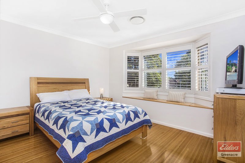 Photo - 139A Hillcrest Avenue, Greenacre NSW 2190 - Image 6