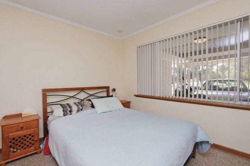 Photo - 13A & 13B Falstaff Crescent, Spearwood WA 6163 - Image 8