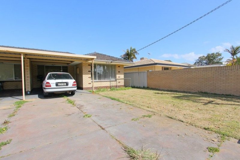 Photo - 13A & 13B Falstaff Crescent, Spearwood WA 6163 - Image 12